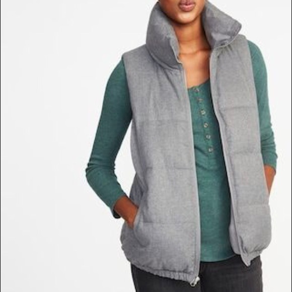 Old Navy Puffer Vest Dark Grey - L NWT - Picture 3 of 5